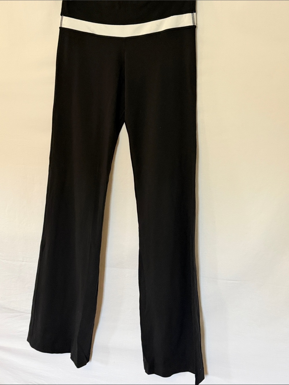 Lululemon original Groove pant: Black Wide-Leg Pants with White Waistband